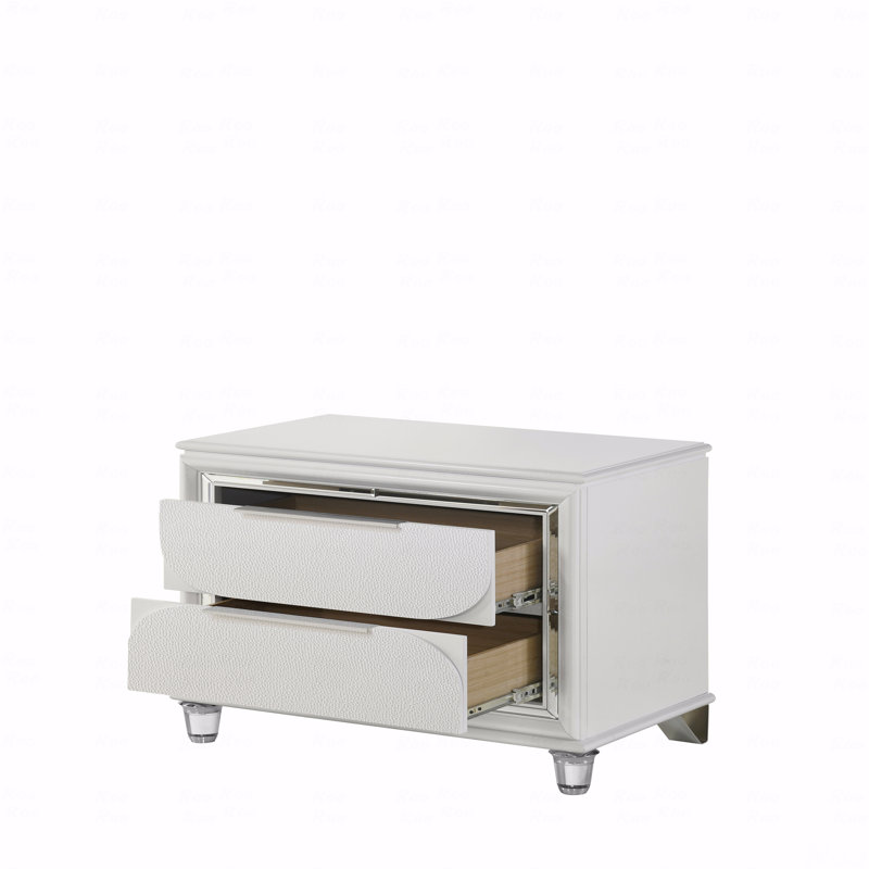 Table de chevet finition perle blanche