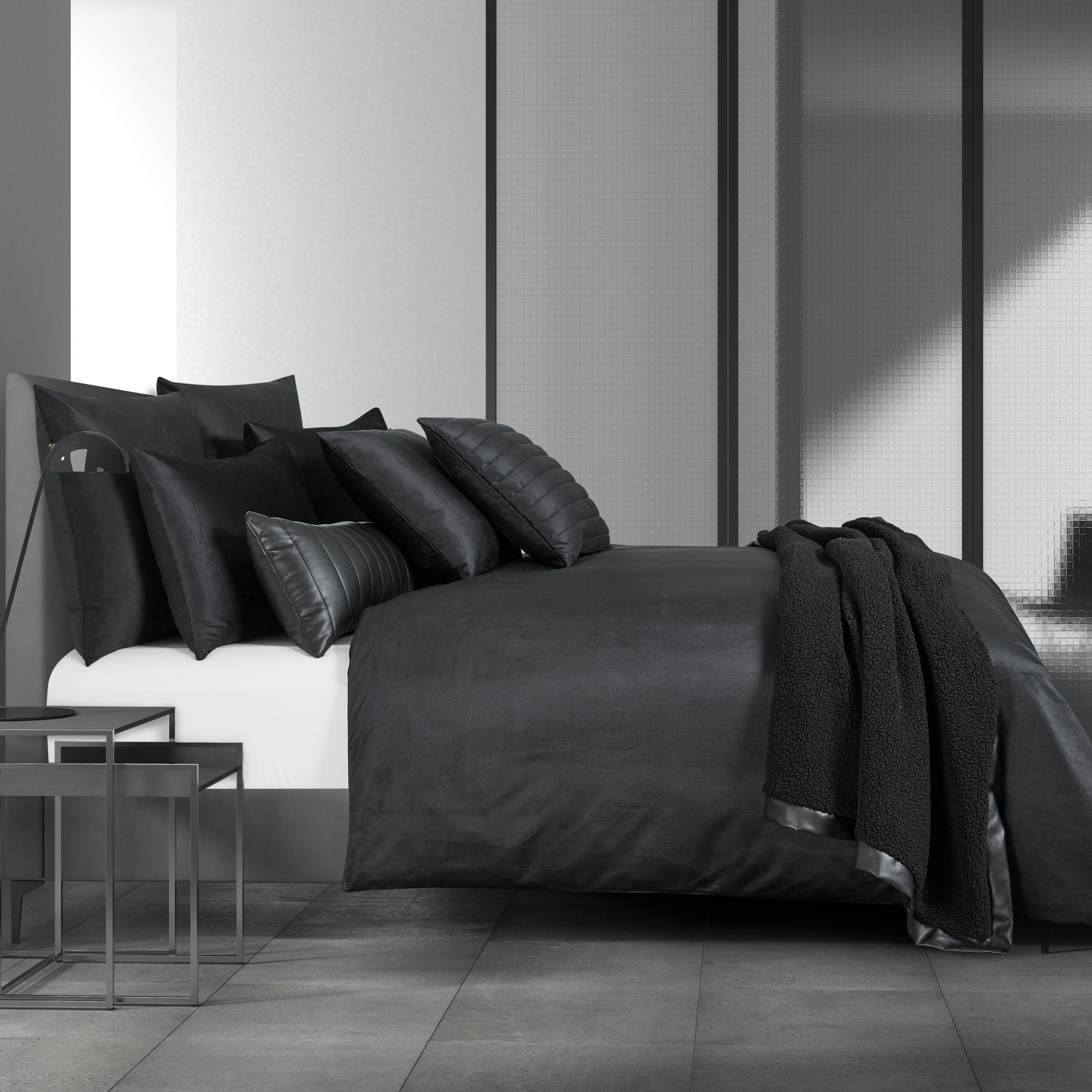 Valletta Duvet Cover Set, Black, Queen Duvet Cover + 2 Standard Shams