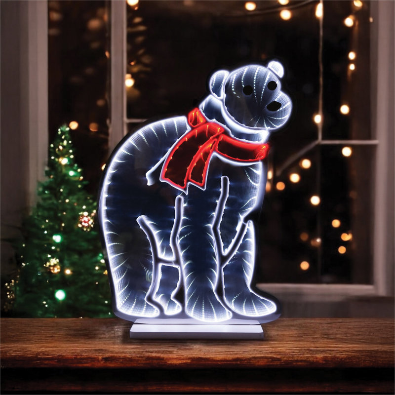 LED Lighted Window Décor
