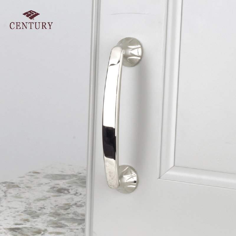 Poignée arche 3 3/4" center to center Cali, Nickel poli