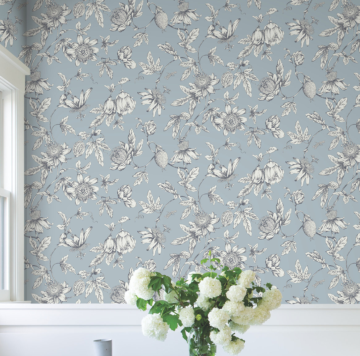 Passion Flower Toile Floral Wallpaper, Sky Blue