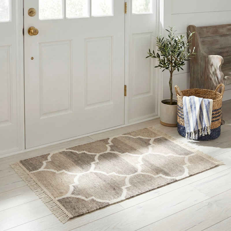 Towles Natural Hand Woven Wool/Viscose/Cotton Geometric Rug in Ivory/Light Gray, Rectangle 2' x 3'