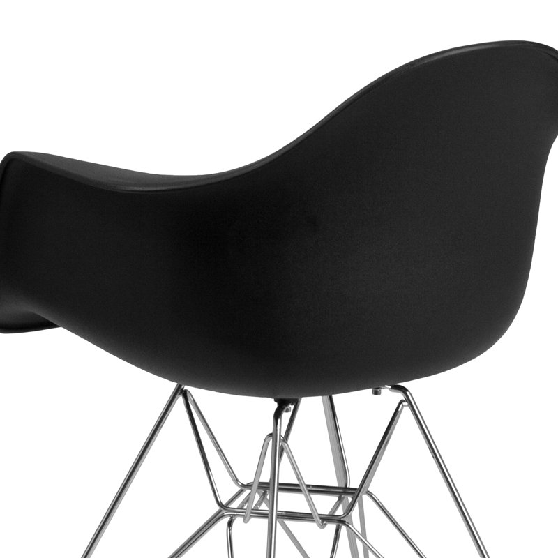 Chaise en plastique Herculaneum avec base chromée, Noir