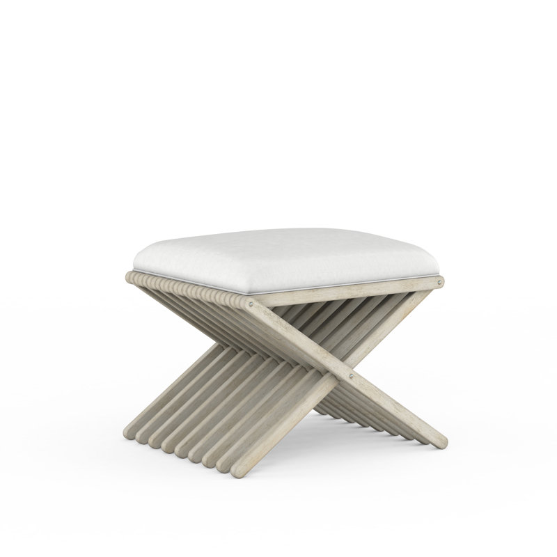 Tabouret d'appoint en bois massif Trevor