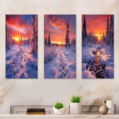 Rose et jaune en hiver, lever de soleil I - paysage d'hiver en métal, ensemble de 3