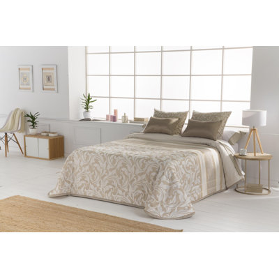Dynamite Polyester Floral Bedspread