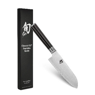 Couteau Shunu de 5,5 po Shun Classic, couteau japonais tout usage fabriqué à la main, noyau VG-MAX avec revêtement en acier inoxydable Damas, poignée Pakkawood, outil de coupe japonais polyvalent