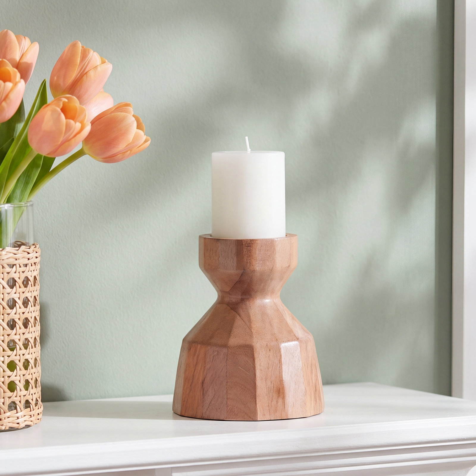 Habra Wood Candlestick Holder