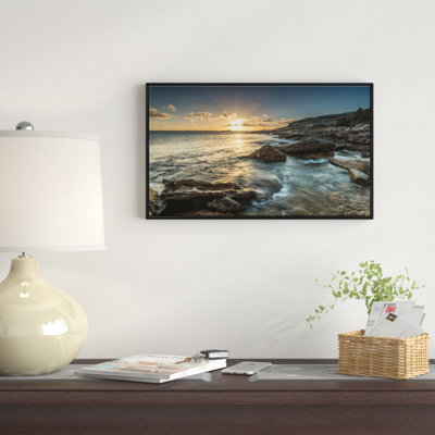" Sydney Beach With Bright Sunset "