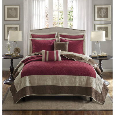 Attingham 7 Piece Quilt Set with Euro Shams and Throw Pillows