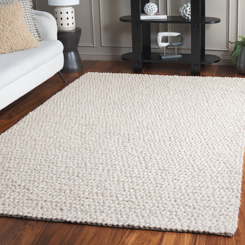 Finnick 718 Area Rug In Ivory, Rectangle 5' x 8'