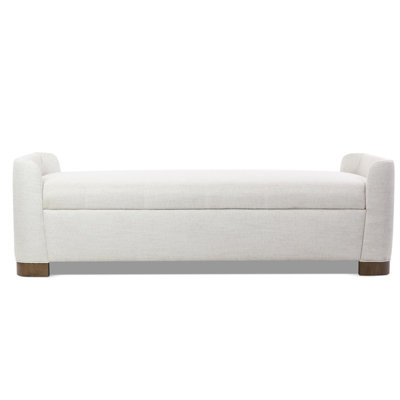 Gwen Settee