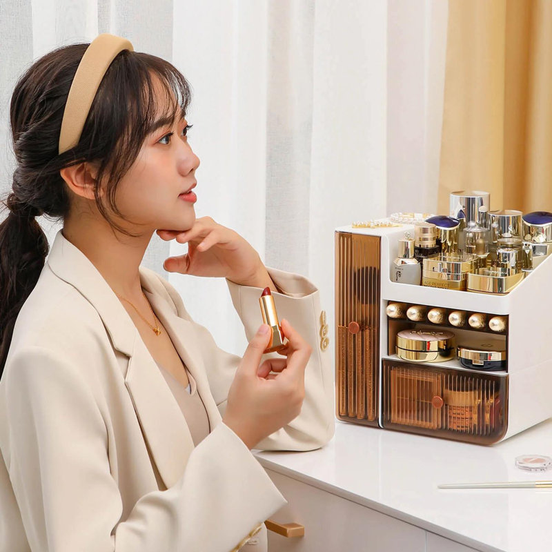 Plastic Makeup Organiser