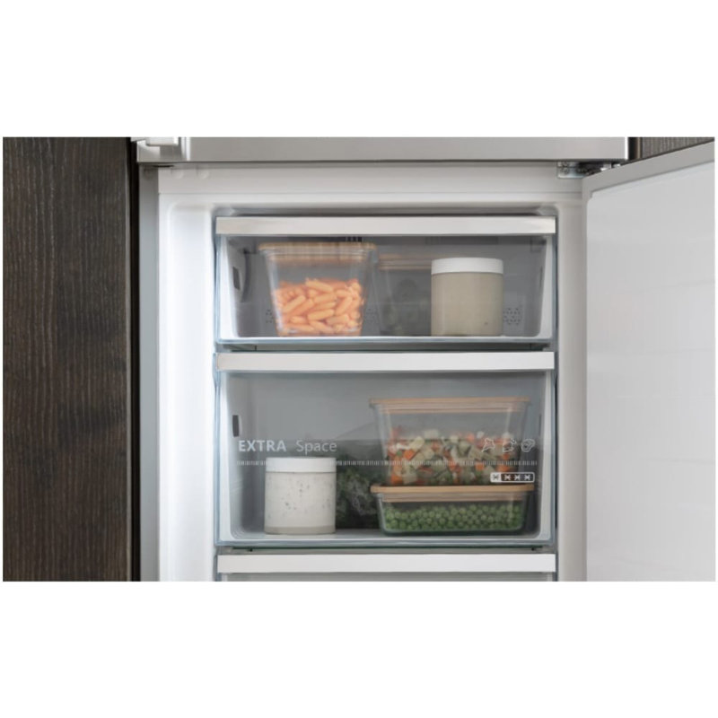 Bertazzoni 33" 17.1 Cubic Feet Energy Star Smudge-Resistant Bottom Freezer Refrigerator