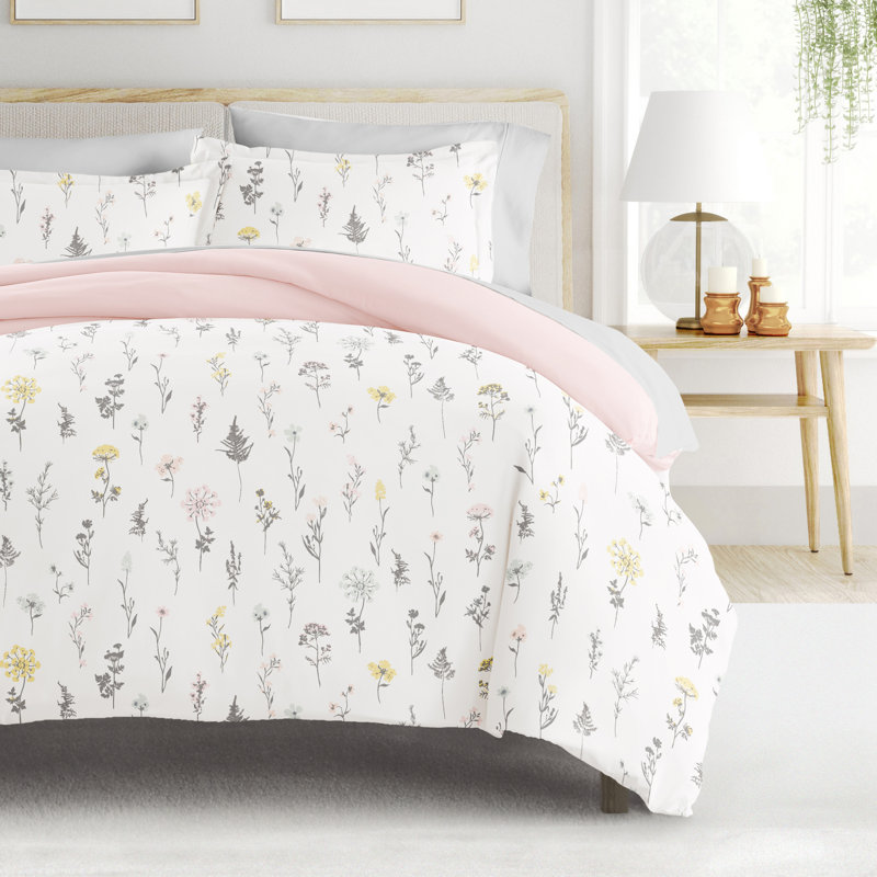 Ensemble de literie réversible 8 pièces - Housse de couette à motif, insert d'édredon et ensemble de draps unis