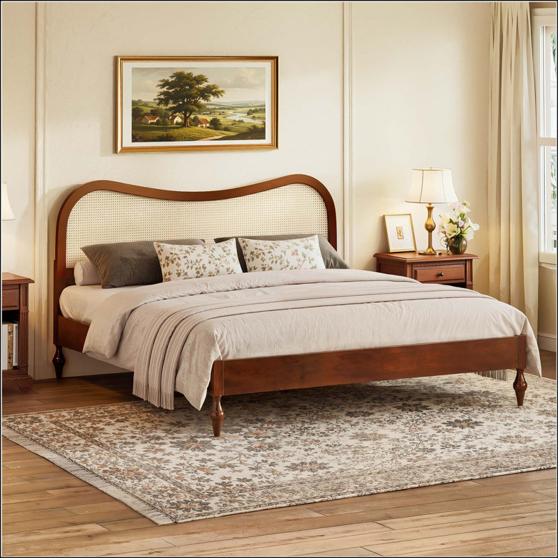 Très grand lit plateforme avec tête de lit en rotin, Très grand lit, Walnut