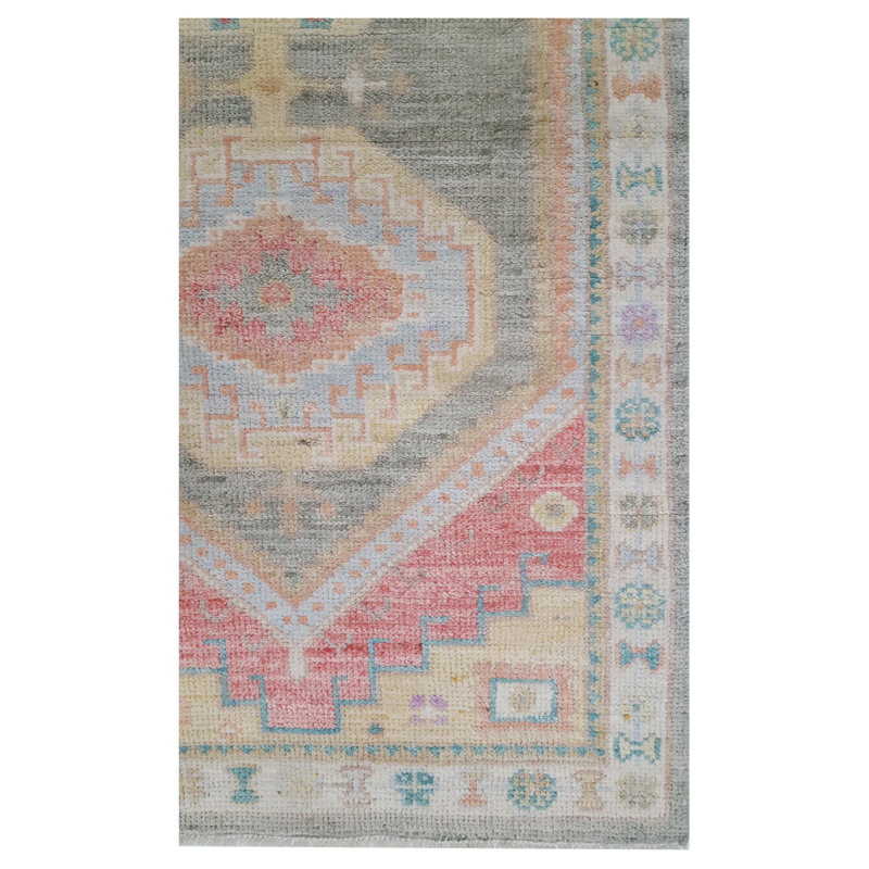 Ushak Wool Weft