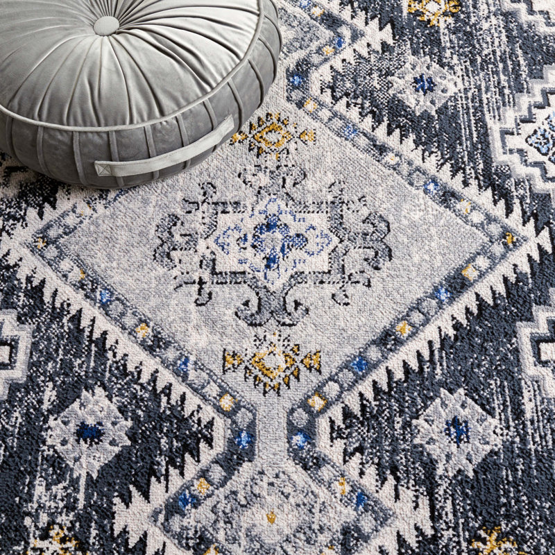 Luzmaria Performance Oriental Rug, Rectangle 5'3" x 7'6"