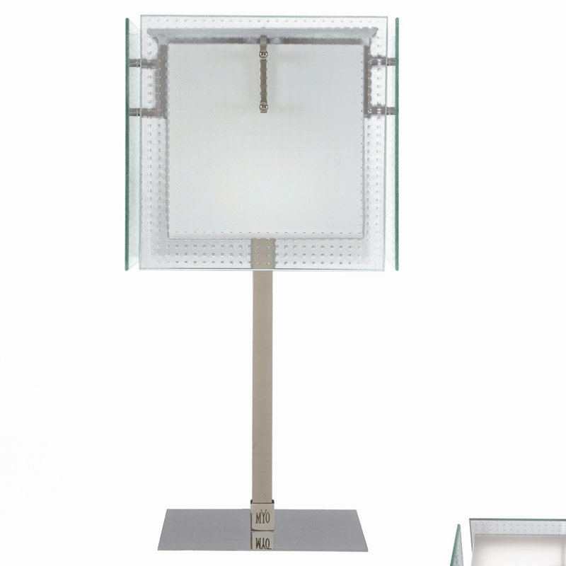 Accringt Metal Table Lamp