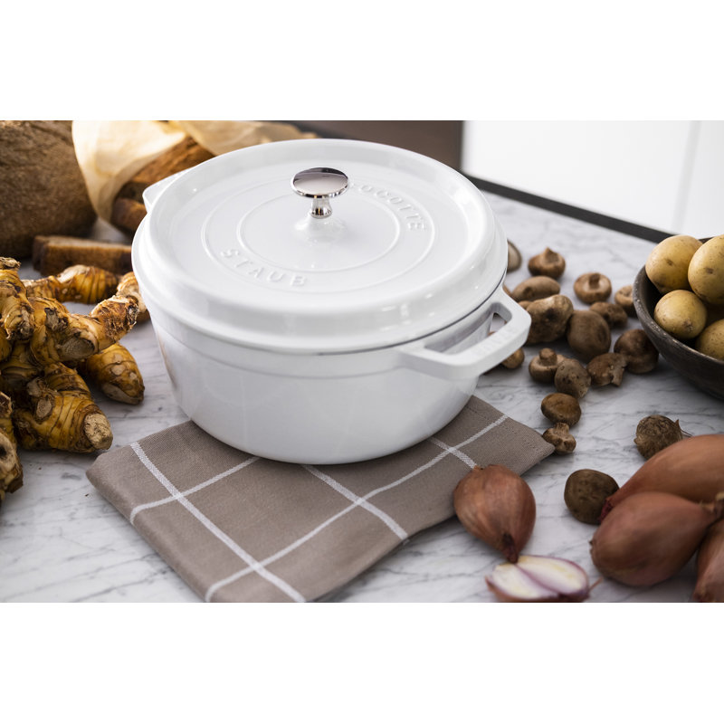 La Cocotte Cast Iron Round Cocotte, 7 quarts, White