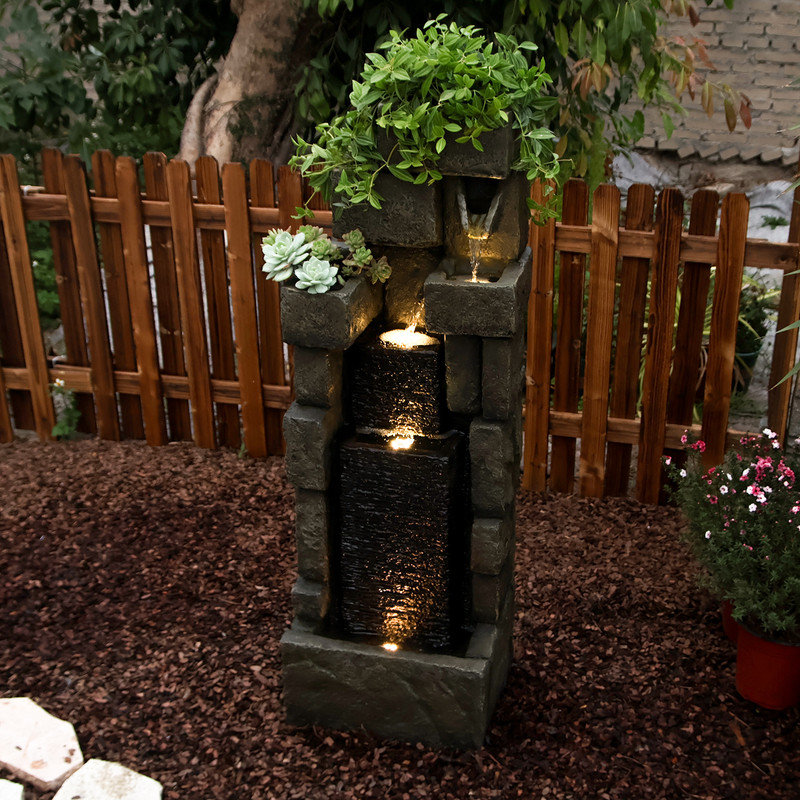 Fontaine à eau en briques empilées 42,72 po Modern
