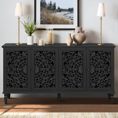 Buffet antique 60 "avec sculptures florales avec pieds en bois massif et poignées en laiton antique et tablettes réglables
