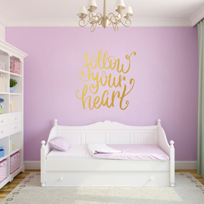 Décalcomanie murale en forme de coeur