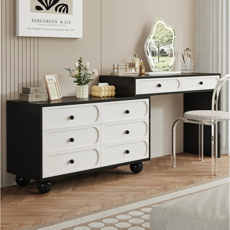Tadlock, Noir / blanc crème