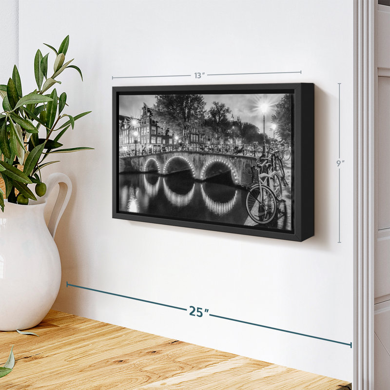 «Modern View Amsterdam Wall Art», H 9 po x l 13 po