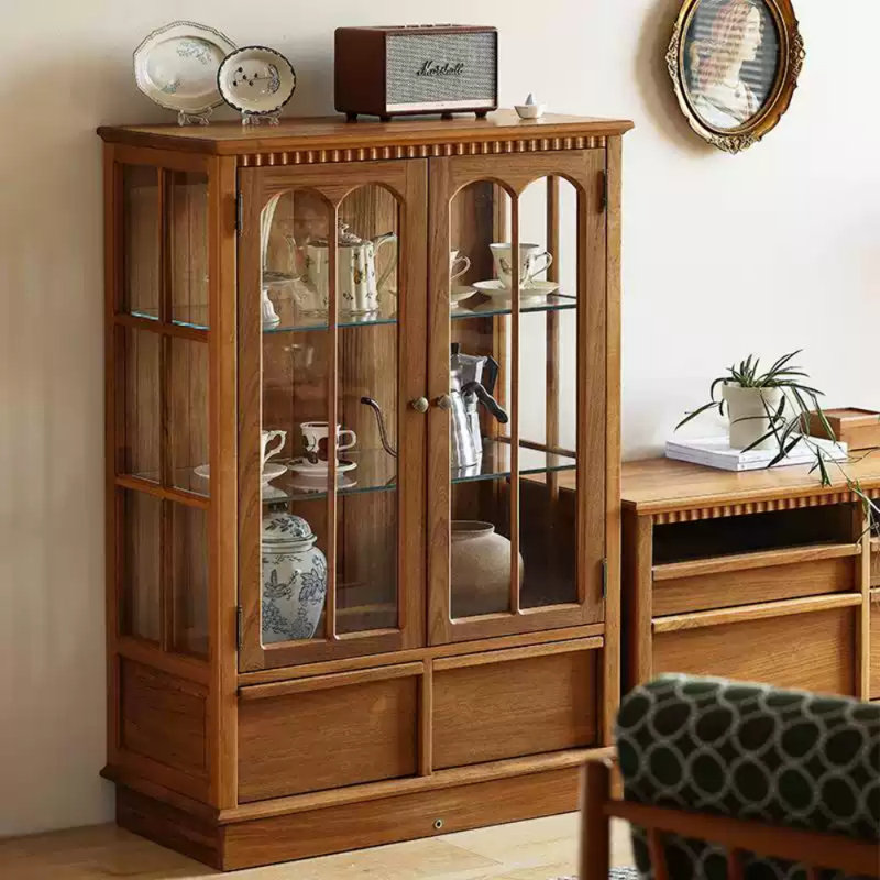 Buffet entièrement en bois massif