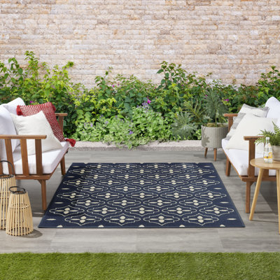 Tapis intérieur / extérieur bleu marine / ivoire Nourison Essentials