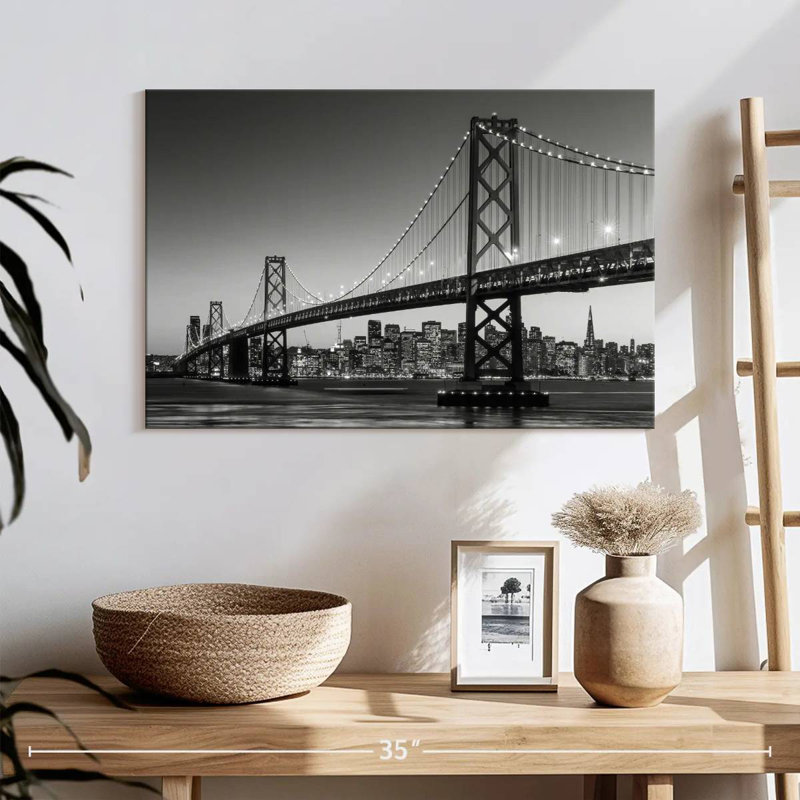 Pont de la baie de Sireci, en noir et blanc, H 16 po x l 24 po