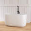 Petite baignoire autoportante à surface solide 47 po Forma