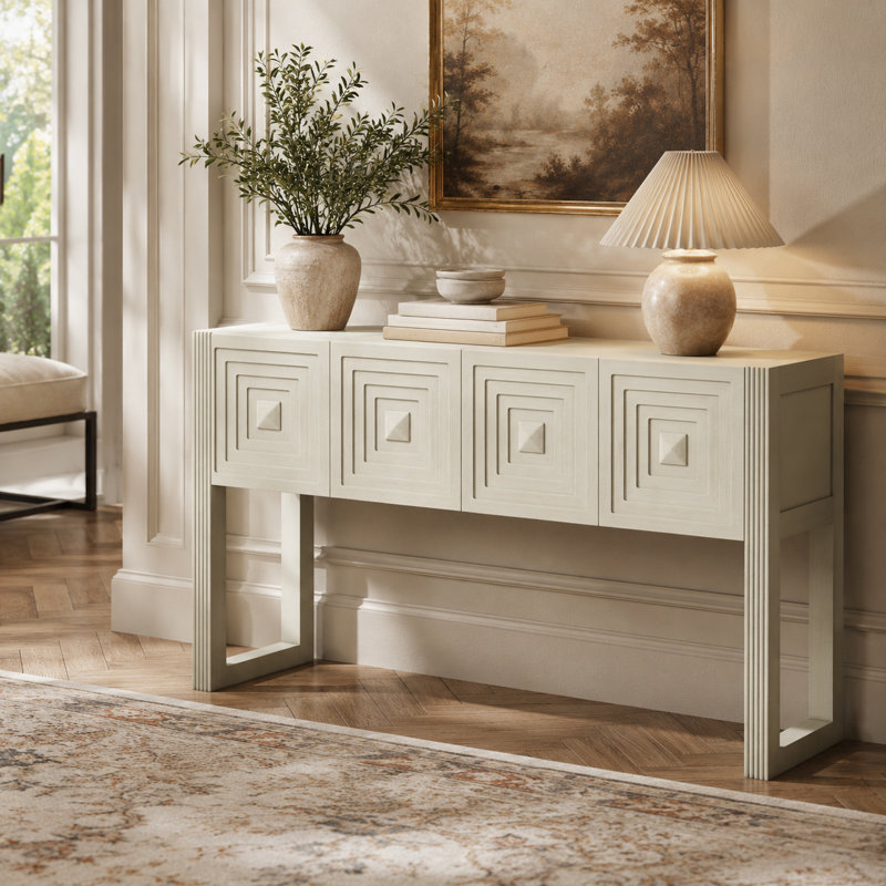 Console 55 po géométrique sculptée avec 3 tiroirs à fermeture en douceur et détails latéraux cannelés, Antique White