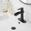 Robinet de salle de bain monocorps et monocommande
