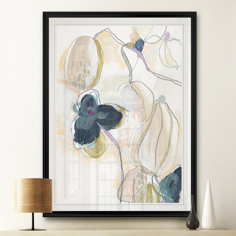 «Abstracted Orchid II», reproduction sur toile, H 24 po x l 18 po x P 1,5 po, Cadre noir