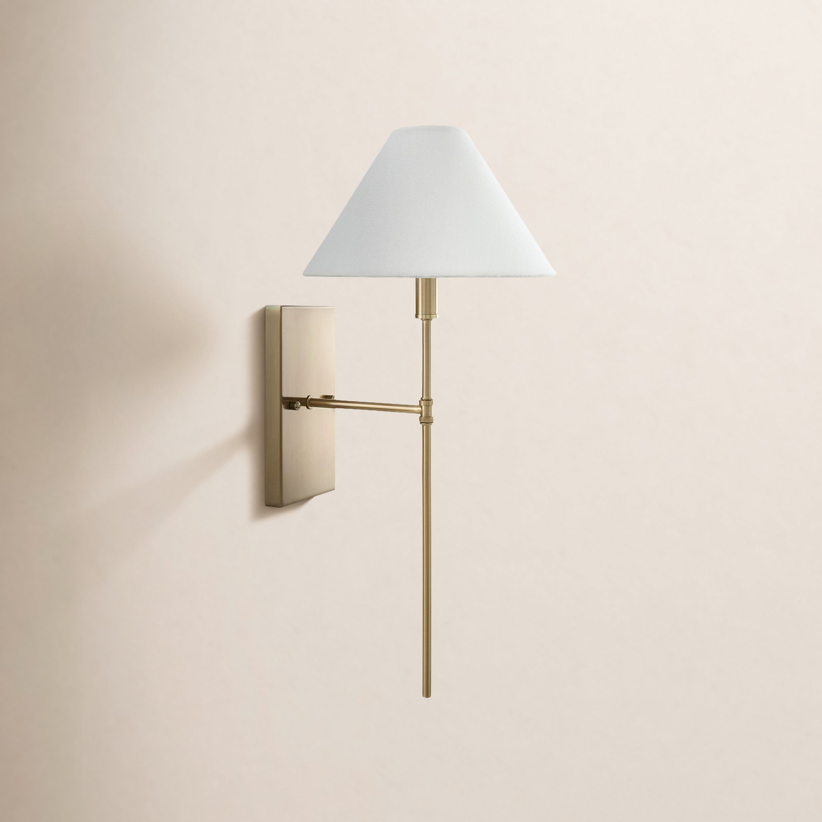Single Light Armed Sconce