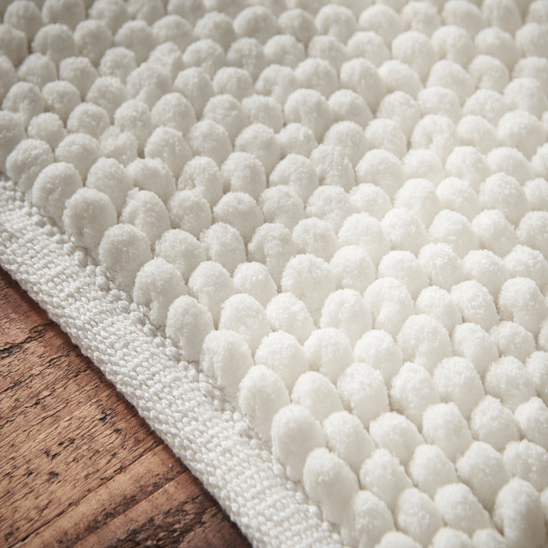 Aspen Bobble Bath Mat, White