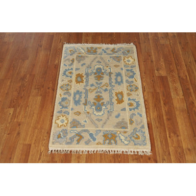 Tapis géométrique en laine Oushak