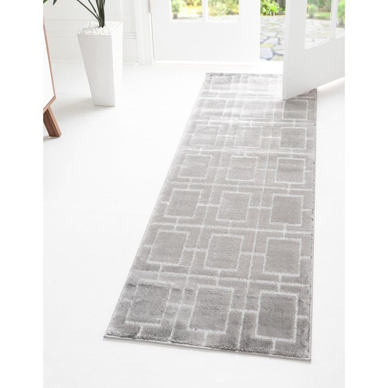 Tapis gris argenté à motif géométrique glam, Tapis de couloir 2 pi 7 po x 12 pi