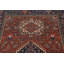 Tapis unique en laine noué à la main Gharajeh des années 1920 de 4 pi 5 po x 6 pi 4 po rouge Calbert