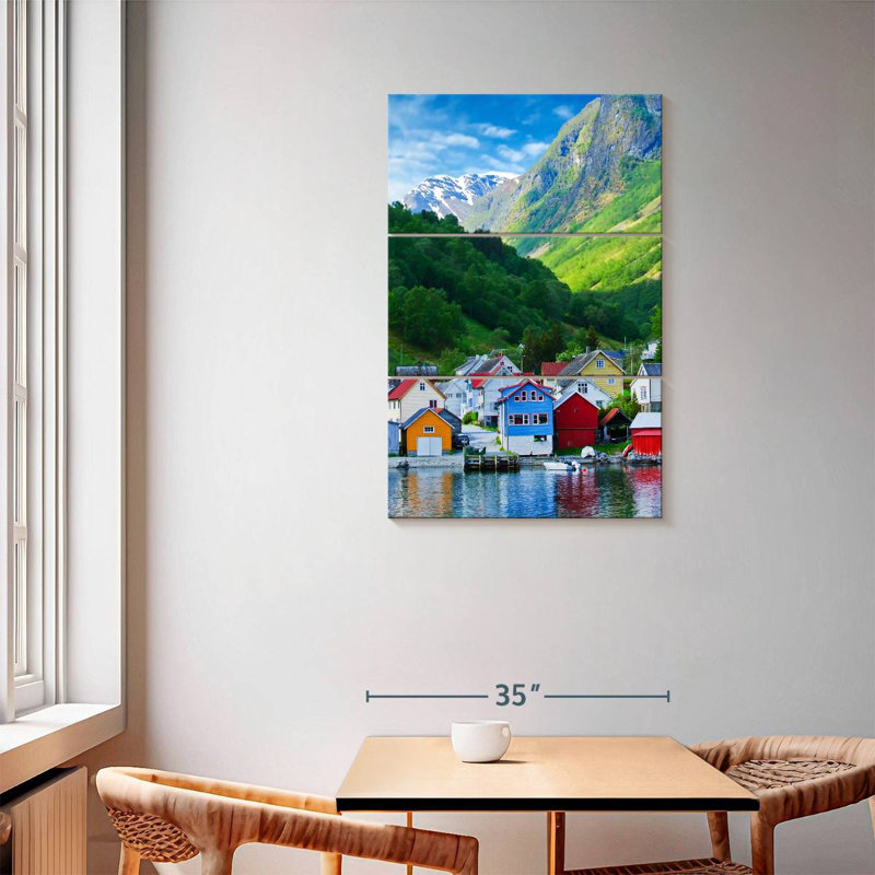 Village de fjords d'Alvord Geiranger, H 57 po x l 36 po