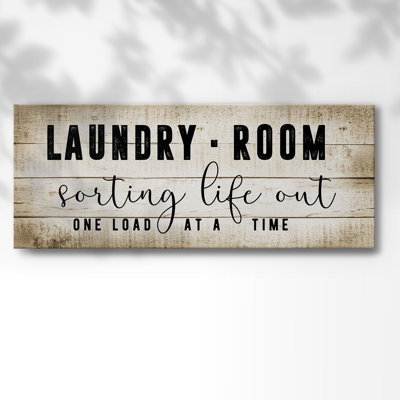 «Laundry Room On Canvas», art textuel