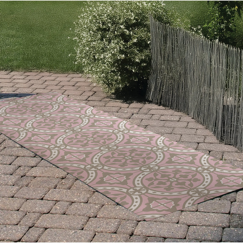 Aleah Outdoor Rug, Runner 2'6" x 8'