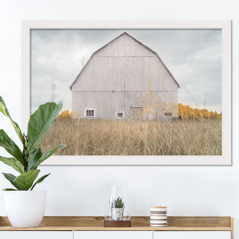 Barn on Grass - impression encadrée