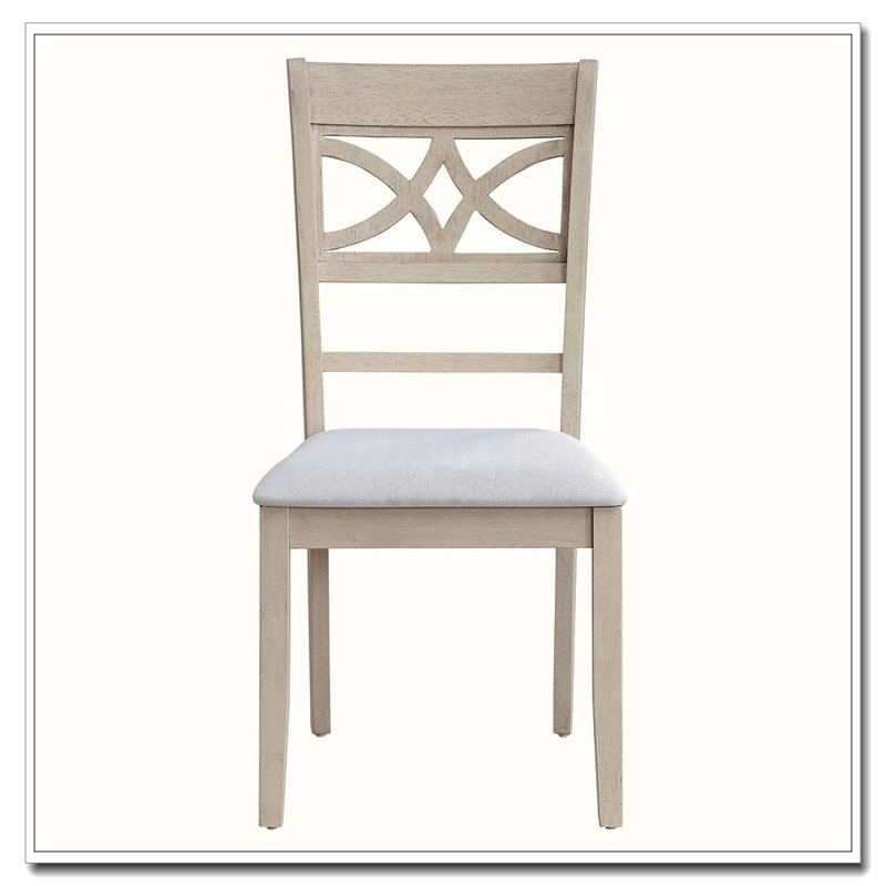 Chaises de salle à manger en bois