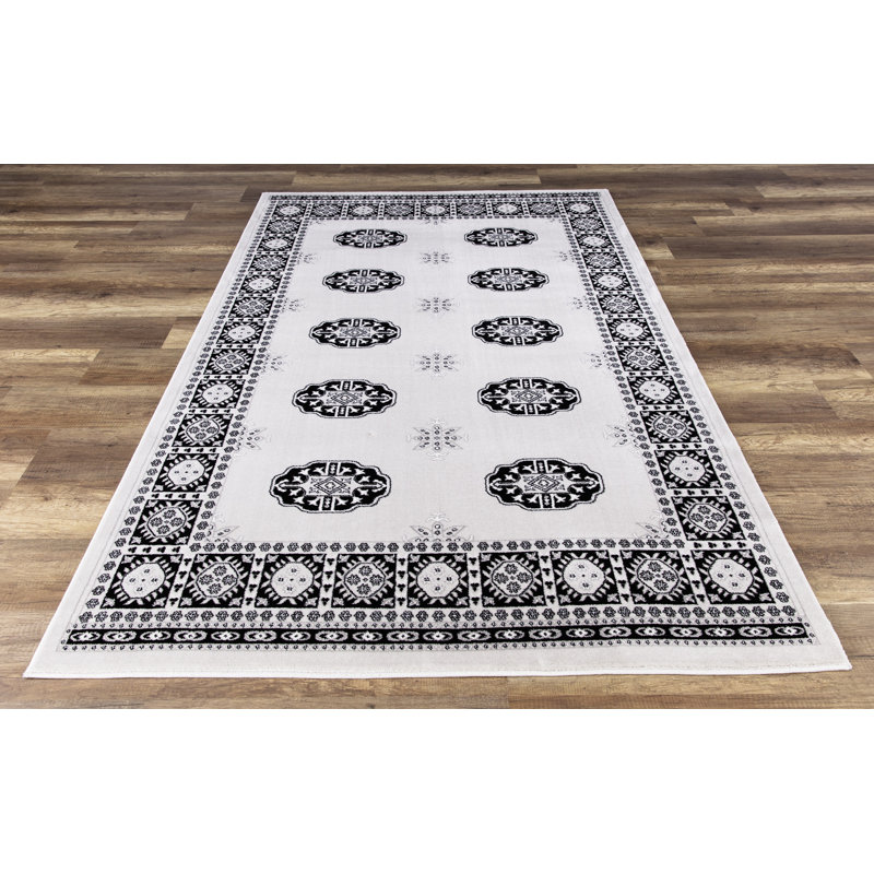 Veliz Indoor Rug, Rectangle 2'2" x 3'