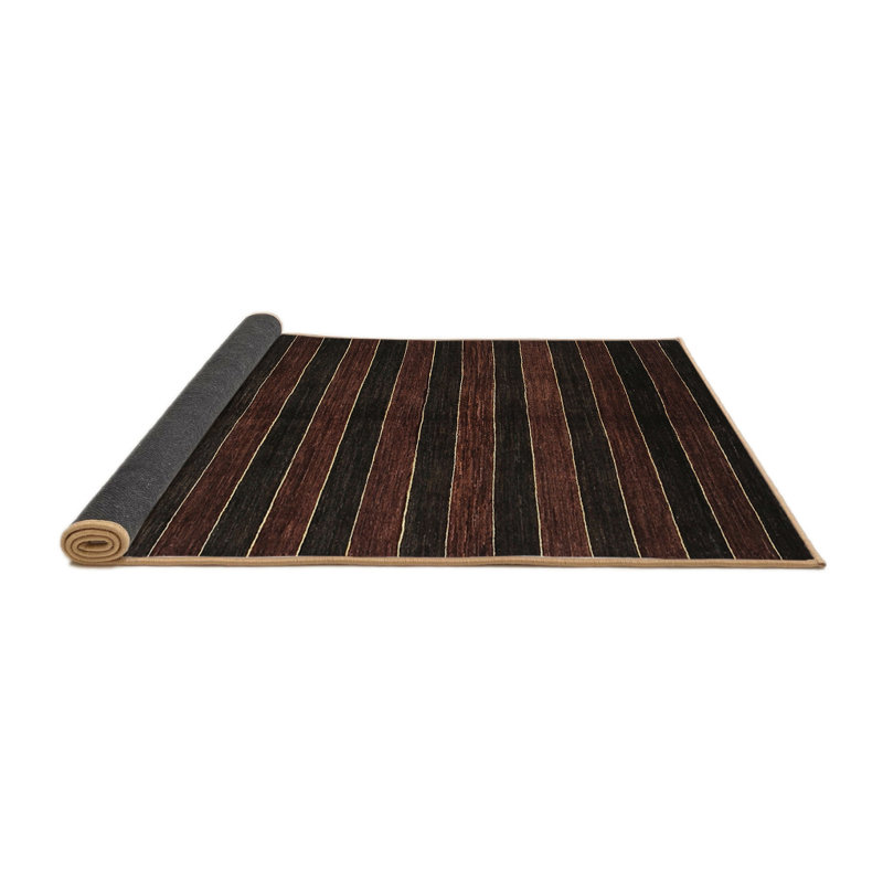Tapis contemporain brun foncé, Carré 4 pi
