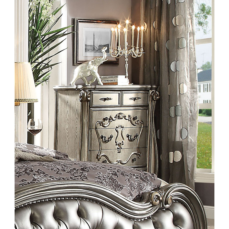 47'' W 5 - Drawer Dresser