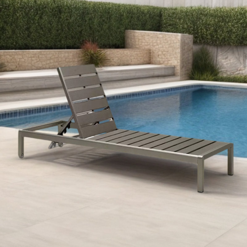 Chaise longue d'extérieur réglable Elegant